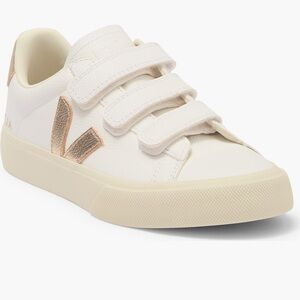 Veja
Recife Logo Sneaker